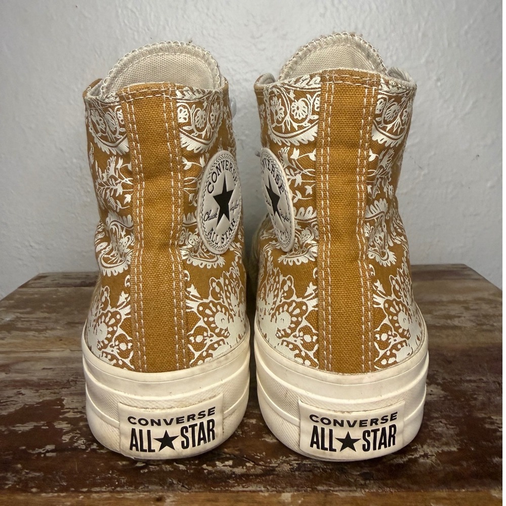 Converse Chuck Taylor Women's 8 High Top Platform Sneakers Fall Florals - Wheat - Picture 6 of 8